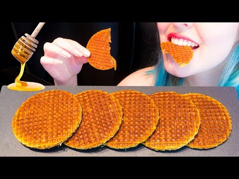 ASMR: Crispy & Sticky Honeycomb-Like Wafers | Syrup Filled Wafers ~ Relaxing Eating[No Talking|V] 😻
