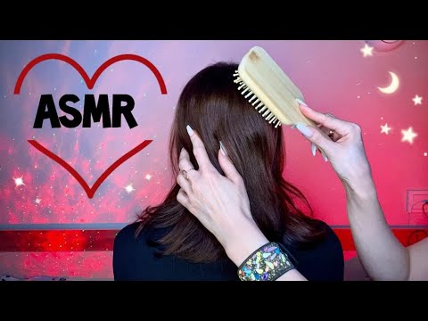 АСМР, Расчесывание волос и массаж головы, нежный шепот / Gentle ASMR