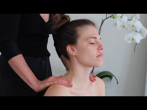 ASMR shoulder massage, scalp massage and hair play on Katie (whisper)