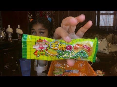 ASMR- MUKBANG WITH JAPANESE FOODS AND CANDIES 💕(TokyoTreat)