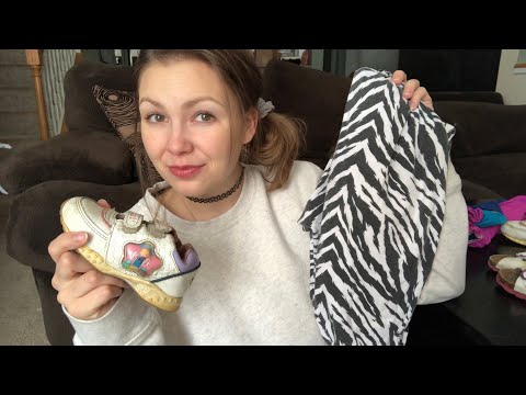 COOL 90s SISTER GIVES YOU HAND-ME-DOWNS || ASMR ... fabric, tapping, nostalgia