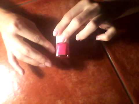 ASMR español pintando mis uñas/ Paint nails whispering spanish