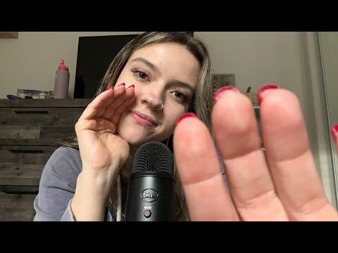 ASMR| TONGUE CLICKING/ WET MOUTH SOUNDS ON HIGH VOLUME- UP CLOSE HAND MOVEMENTS