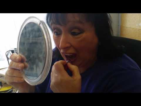 Asmr Mummy123 applying her make up for the office christmas meal