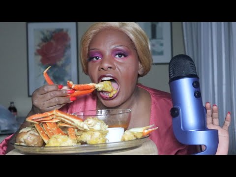 DIPPING SAUCE WITH CRAB LEGS ASMR EATING SOUNDS