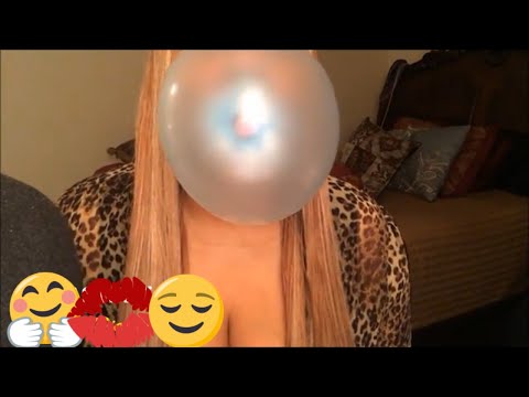 [ASMR] Big League Chew Gum, Bubbles, Popping and Cracking Sounds