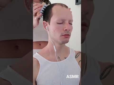 ASMR| relaxing tingles while i massaging cameron's head with a scalp scrubber