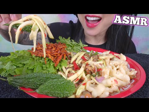 ASMR SPICY SOUR MANGO SALAD WITH CHICKEN FEET (EATING SOUNDS) LIGHT WHISPERS