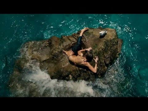 THE SHALLOWS: Movie Review (no spoilers)