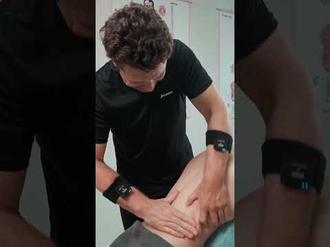 Osteopath Denis and powerful chair massage for Lisa