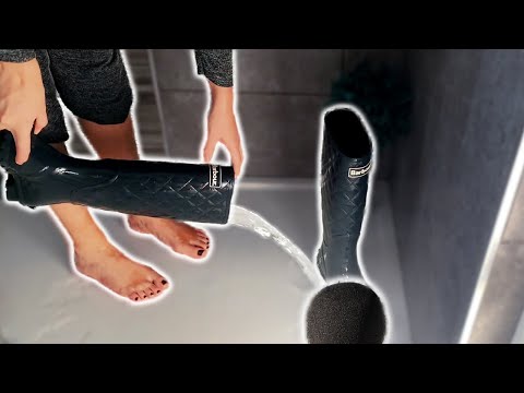 [ASMR] Wellington Boots ASMR | Washing Welly Sounds | Rubber Soles !!