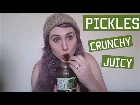 JUICY+CRUNCHY PICKLES!👅 Eating, crunching, mouth sounds, whispering.