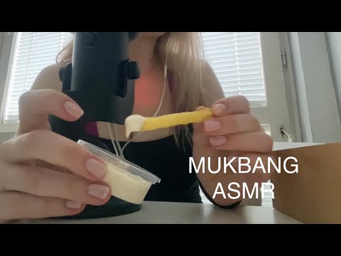 ASMR eat with me 🍟🍗 crunchy triggers 😴