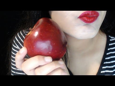 ASMR Tapping Apple 🍎