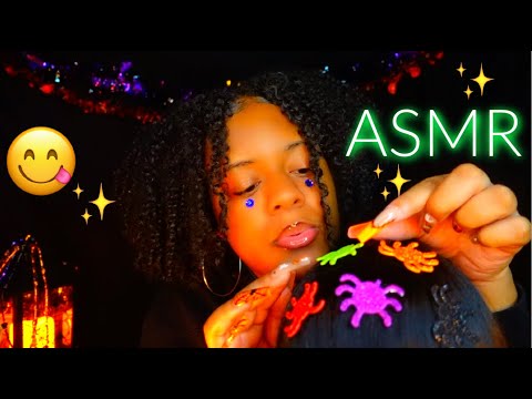 ASMR ✨POV: Girl In The Back of The Class Eats The Spiders Out of Your Hair 😋🕷️🕸️ (SO GOOD✨)