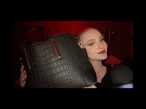 ASMR WHAT'S IN MY PURSE 👛 | Upclose Clicky Whisper| Rummaging sounds| Tapping
