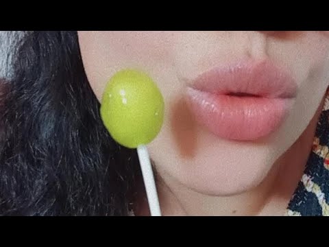ASMR lollipop | chupando pirulito - sons de boca pra te relaxar