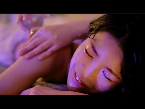 【ASMR】癒しオーラMAX！背中のオイルマッサージ／Japanese back oil massage to heal your pain