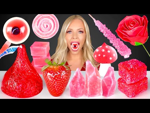 ASMR RED FOOD *ONLY ONE COLOR FOOD CHALLENGE* EDIBLE FLOWERS, CANDIED STRAWBERRIES MUKBANG 먹방 꿀벌