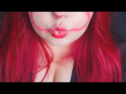 asmr ✨ tongue fluttering and some kisses 💟