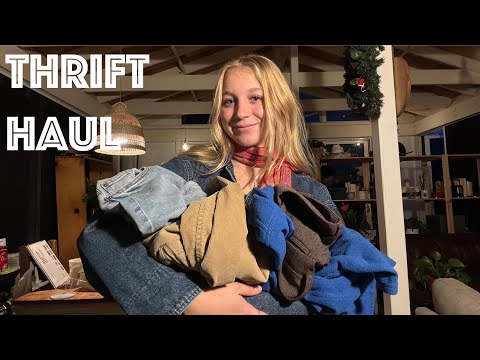 ASMR:Thrift Haul:Fabric Scratching & Rambling 🛍️