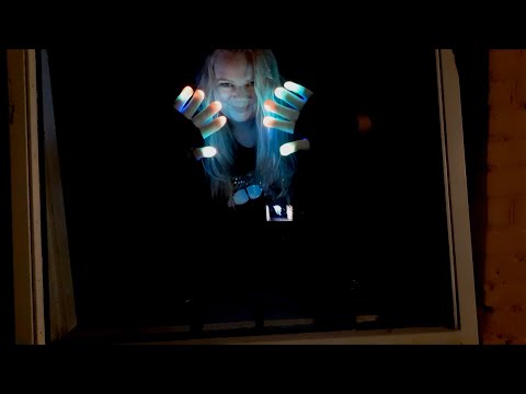 ASMR Visual light triggers in the dark 🧤🔴🟢🔵🟡 | Outdoors subtle noises (no talking)