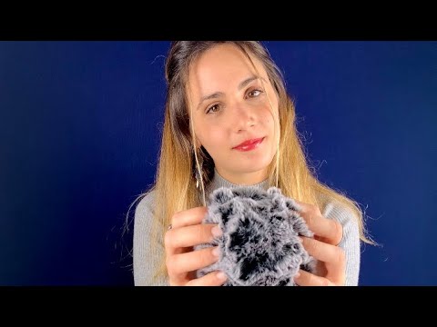 ASMR | Intense mouth sounds, mic scratching, ear blowing + French trigger words