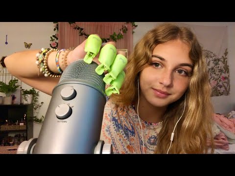 ASMR fast tapping with tingly “nails” | whispering and mic scratching