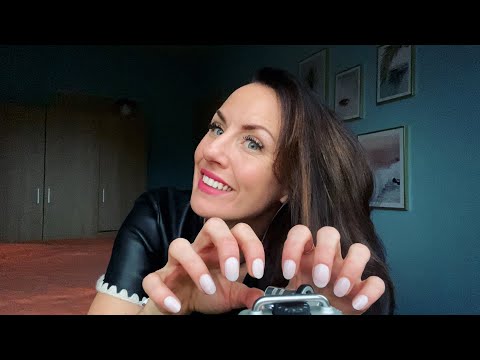 ASMR | Nail Tapping, Finger Fluttering & Hand Sounds | Intro Queen of Tapping