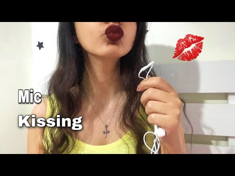 ASMR | Mic kissing and mouth sounds ( No talking )