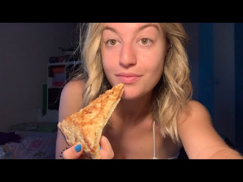 EATING CIBO TIPICO SICILIANO 🍕pizzolo dolce (mukbang col mio RAGAZZO asmr ita) || Luvilè ASMR