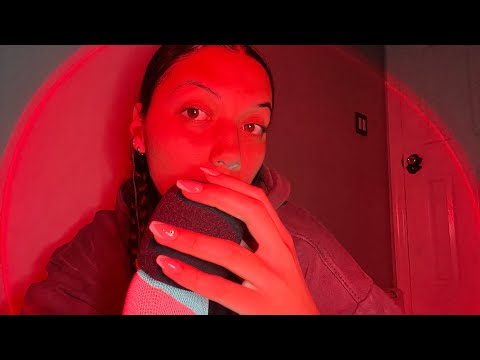 ASMR fast and agressive mic scratching, mic pumping and swirling ✨ with all covers :)