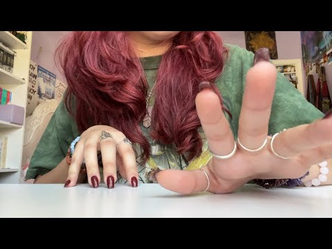 ASMR | fast & aggressive table scratching + tapping