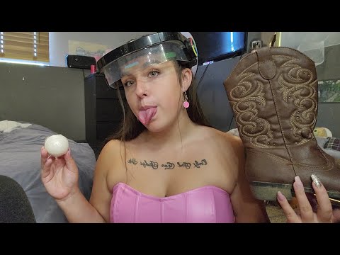 ASMR- Fast Tapping W/ Gum Chewing
