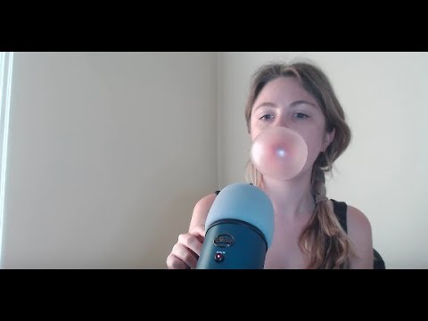 Relaxing Gum Chewing, Bubble Blowing & Mic Brushing - no talking [asmr]