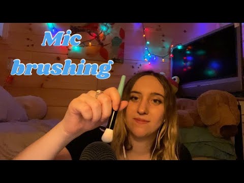 ASMR mic brushing