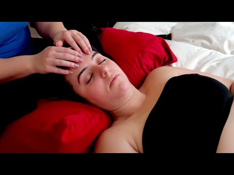 ASMR | Light Face Brushing, Head Massage, Hair Play, Face Massage