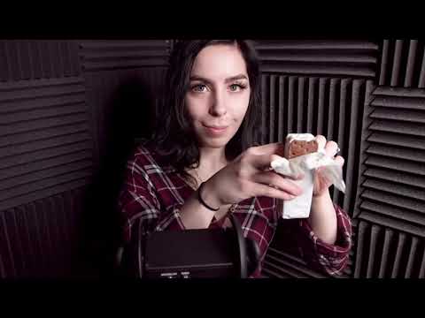 ASMR Batra Random |  Ear licking and eating - Licking your ears for 30 Min 👅