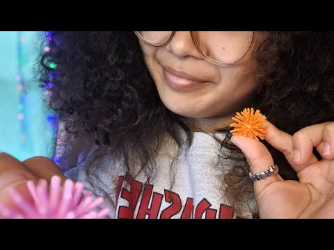 ASMR | Mic Scratching W/ Mouth Sounds 🎤 👂