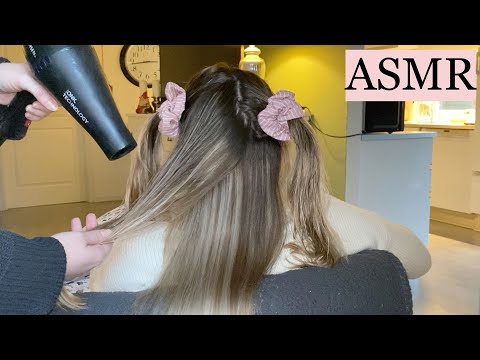 ASMR | Sectioning, brushing & blow drying my sister's hair 🌸 (relaxing/sleepy hair play, no talking)