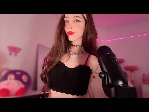ASMR Clothes Scratching Fabric Sounds 💘 Collarbone Tapping