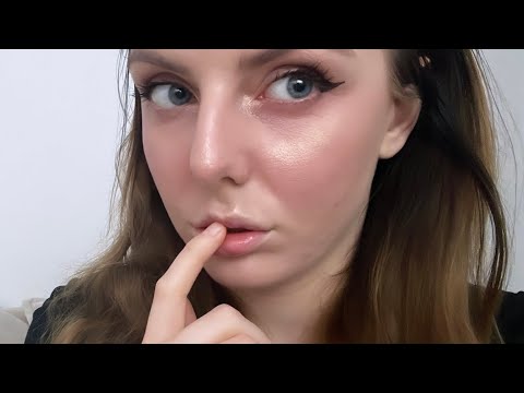 ASMR look deep in my eyes 👀 🌊 mouth sounds 👄 air kisses 😘 lipgloss application 💄