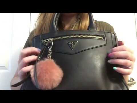 ASMR What's In My Purse// Tingly Purse Tapping 👛