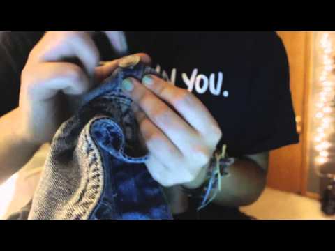 ASMR Clothing tingles :) scratching on fabric