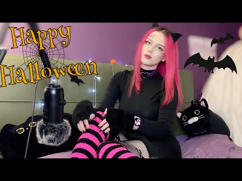 ASMR 🎃 Halloween Outfit Scratching Fabric 👻