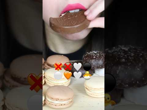 asmr Mocha MACARONS & Giant CHOCOLATE EGG 🤍⚫️🟤🐣 eating sounds