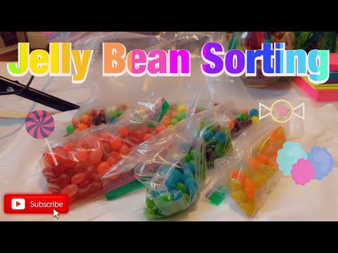 ASMR| Sorting Jelly Beans| LOTS of crinkles (A few bloopers quarantine has me crazy) 😂