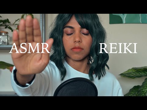 ASMR Reiki For Cord Cutting & Removing Negative Energy | Crystal Cleanse | Tarot Reading