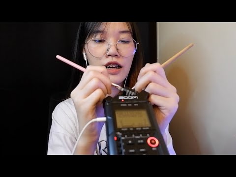 ASMR Ear Cleaning with Fluffy, Brush, Cotton Swab / Fast / No Talking