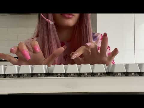 1 minute ASMR | gamer girl typing on a keyboard fast with long nails 💅⌨️